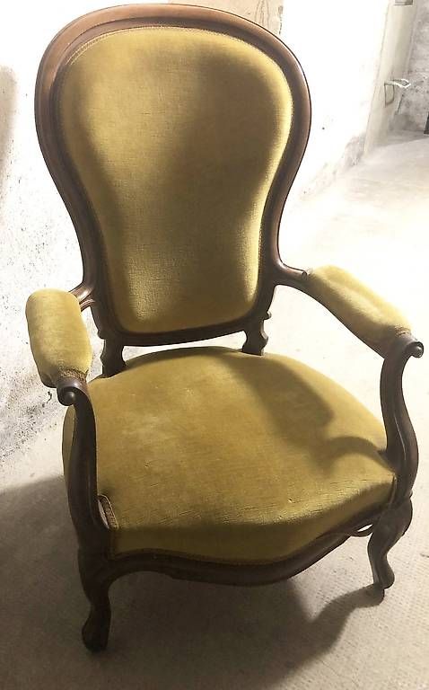 Poltrone: Fauteuil dit Roquillard  jaune moutarde – Usato da LAUSANNE venduto da swisspic