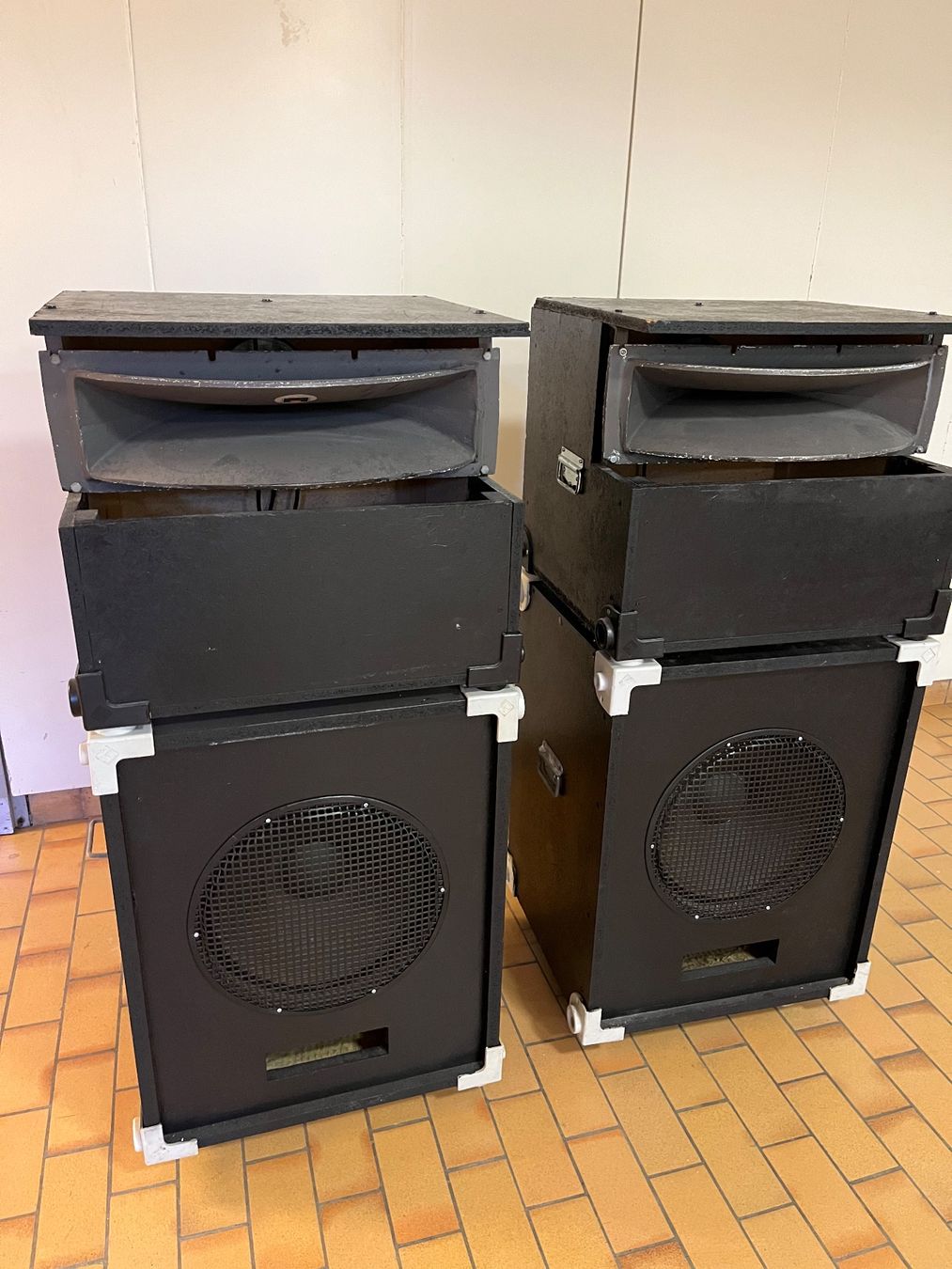 Electro-voice Lautsprecher: Lautsprecher-Boxen – Gebraucht aus Hilterfingen von MAZ01