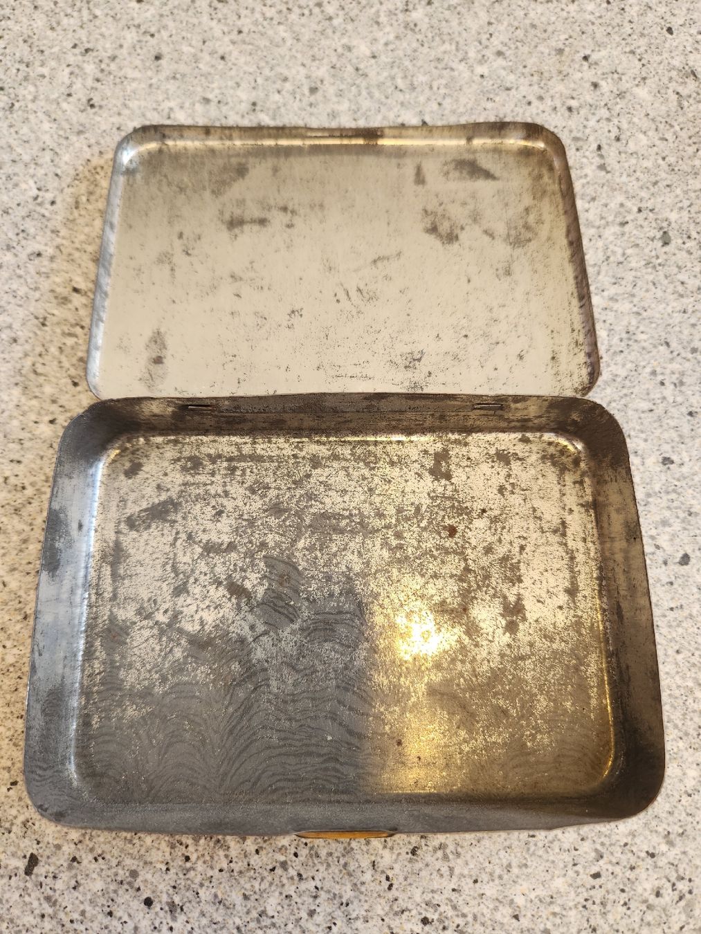 Tabak: Tabakdose Java R. Oppliger Bern Metall gebraucht Vintage – Gebraucht aus Stein AG von Metaluna 2