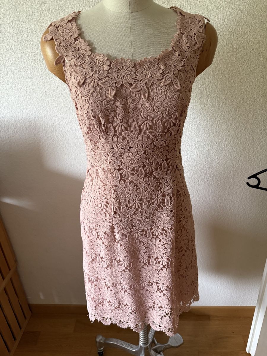 Phase Eight Vestiti: Spitzenkleid Phase Eight Gr.8 – Usato da Uetikon am See venduto da lexus2008