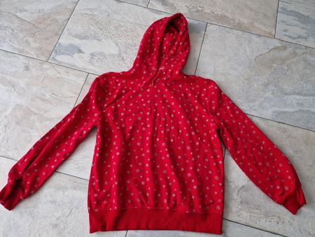 Roter Esmara Kapuzenpullover mit Schneeflocken, Grösse S