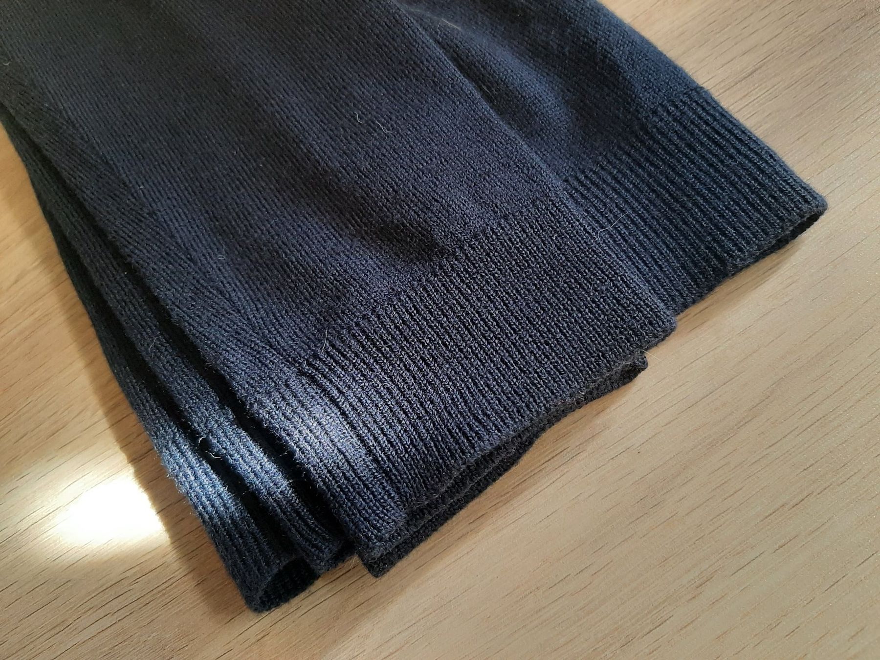 Sezane Maglioni & Felpe: Sézane Jacob Pullover in Navy blue, Size S – Usato da Fribourg venduto da metalhands 4