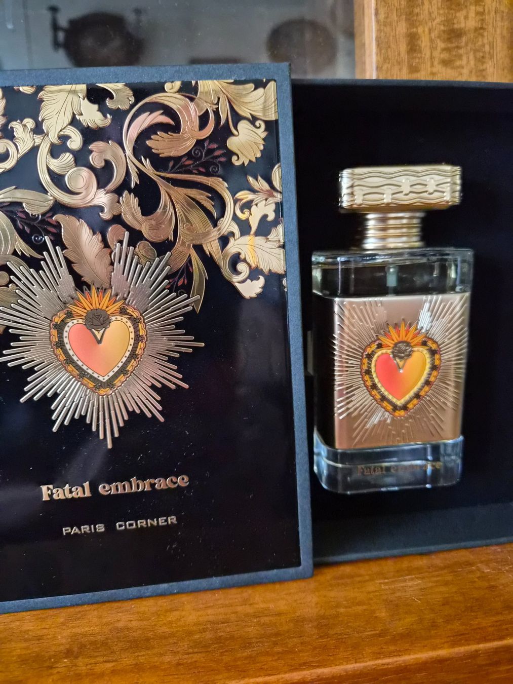 Profumi & Eau de Toilette: Fatal embrace Paris Corner Parfum 100ml – Nuovo (secondo la descrizione) da Zürich venduto da Ant72 1