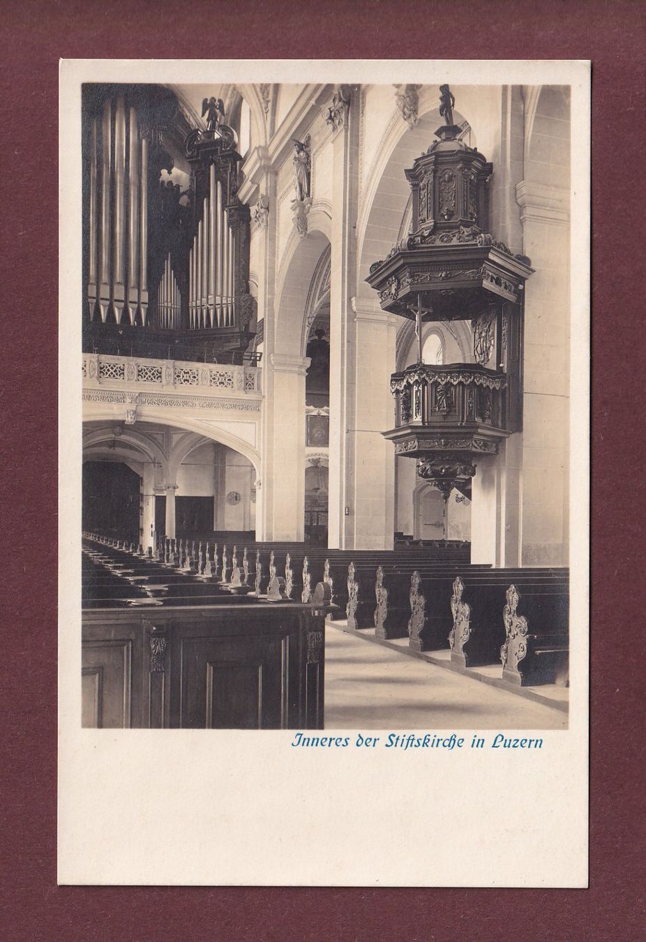 Cartes postales: LUZERN - Inneres der Stiftskirche – D'occasion à Pully par nicecards