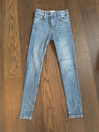 Zara Jeans Gr. 34 Skinny Jeanshosen Blau