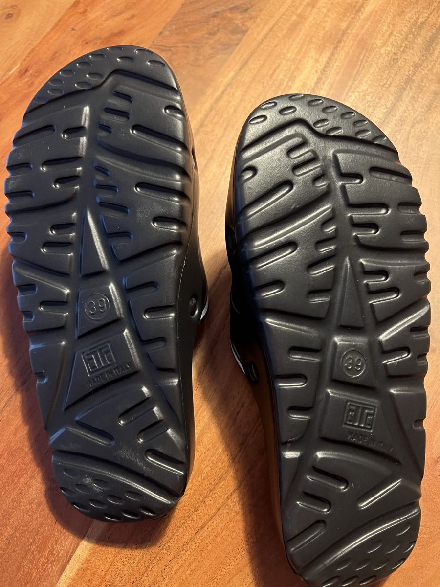 Herrenschuhe: Schwarze Badeschuhe/Sandalen CCM – Neu (gemäss Beschreibung) aus Gerzensee von JaLe14 2