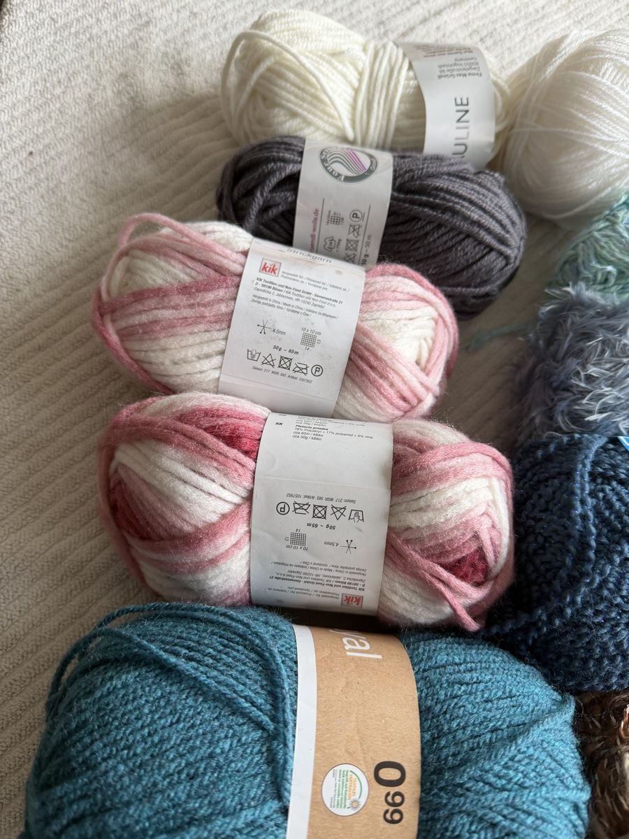 Wolle: Wolle Strickgarn – Neu und originalverpackt aus Witterswil von gsc_z6ts 2