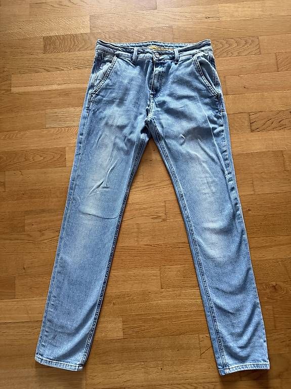Zara Jeans: Zara Man gr. 40 Jeans – Usato da Seuzach venduto da Eve87