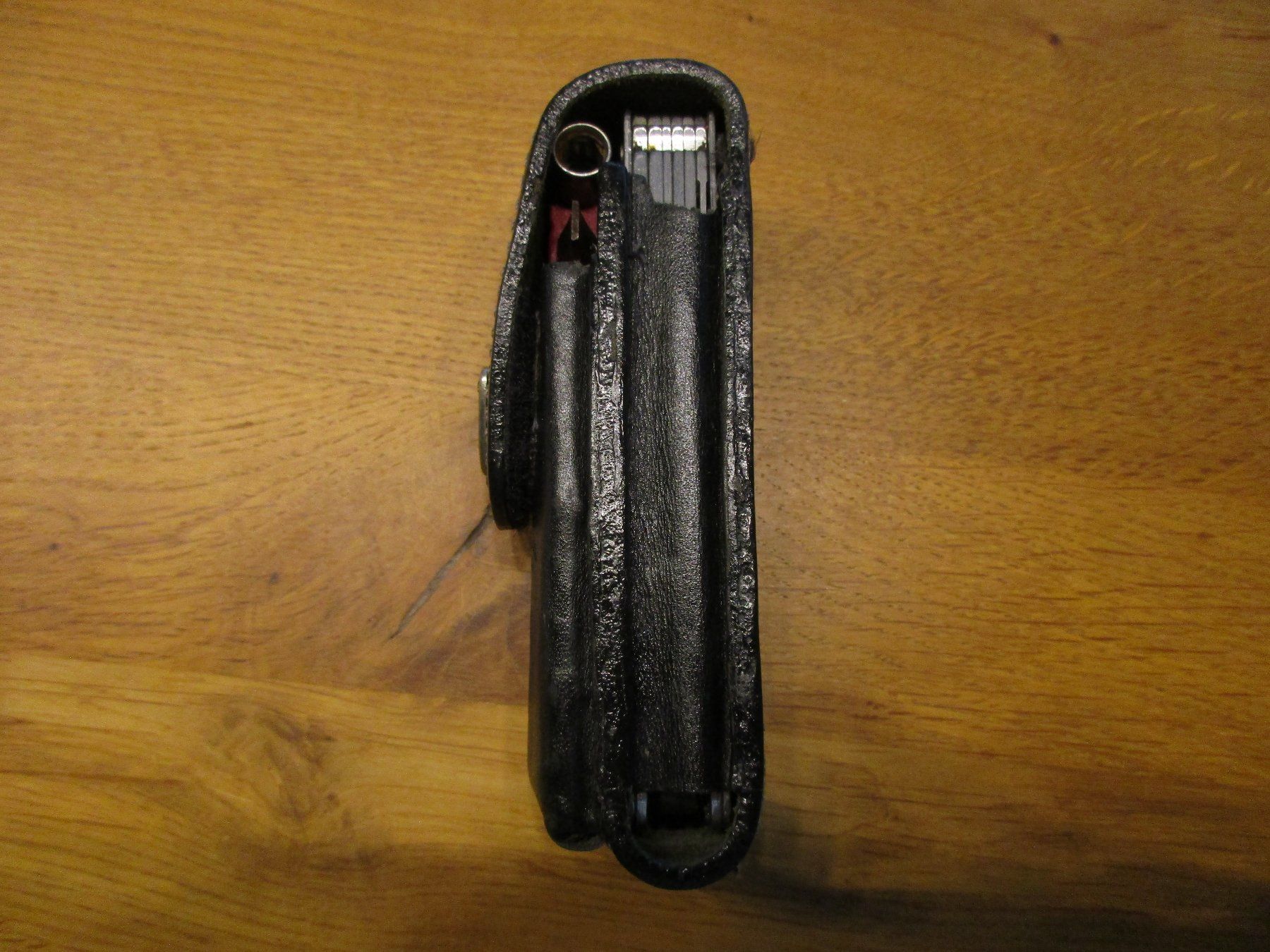 Victorinox Taschenmesser: Victorinox Multitool – Gebraucht aus Niederwil AG von Cembalo 1
