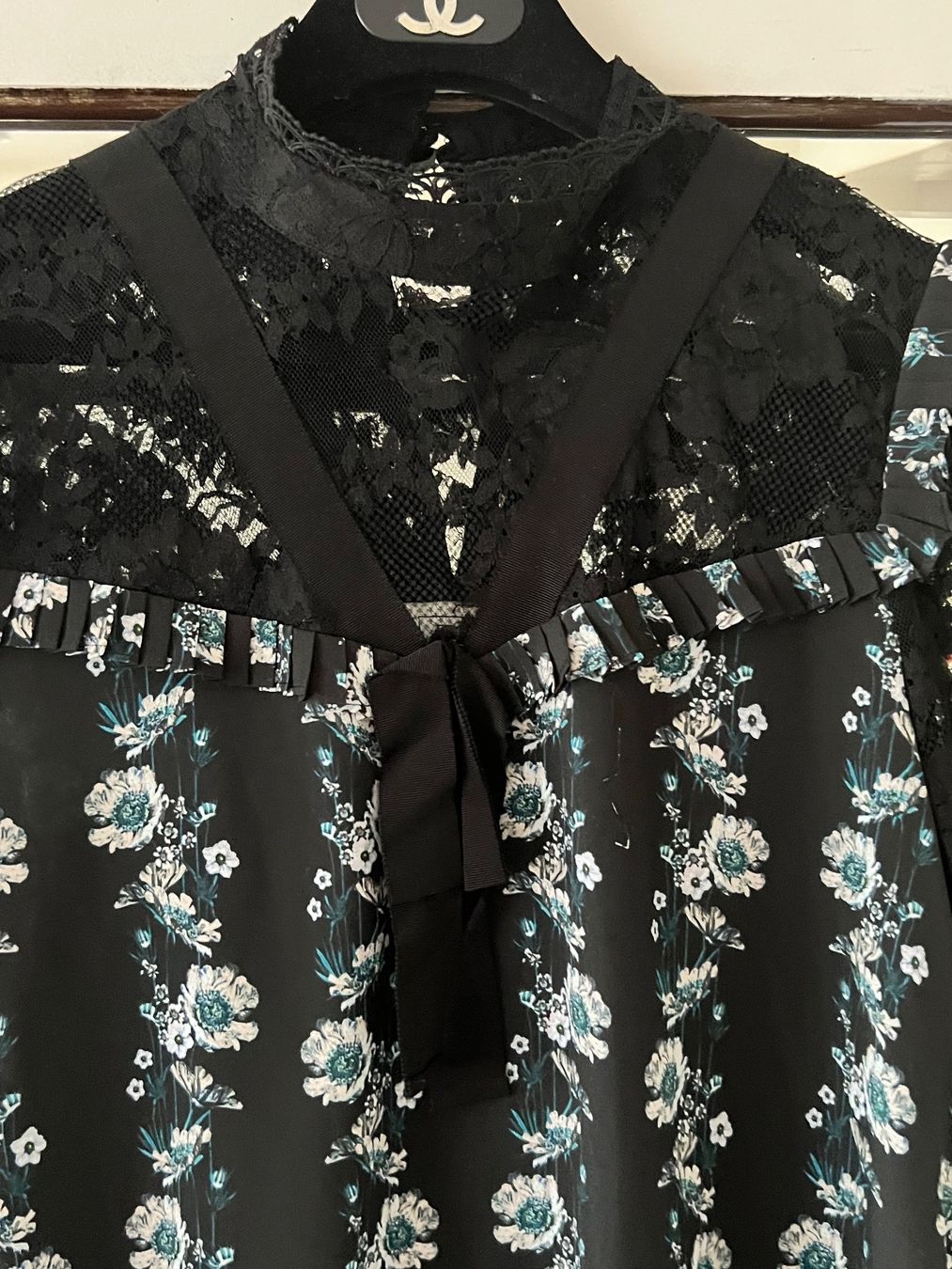 Blusen: Bezaubernde Erdem Bluse 36 – Gebraucht aus Zürich von panka01 2