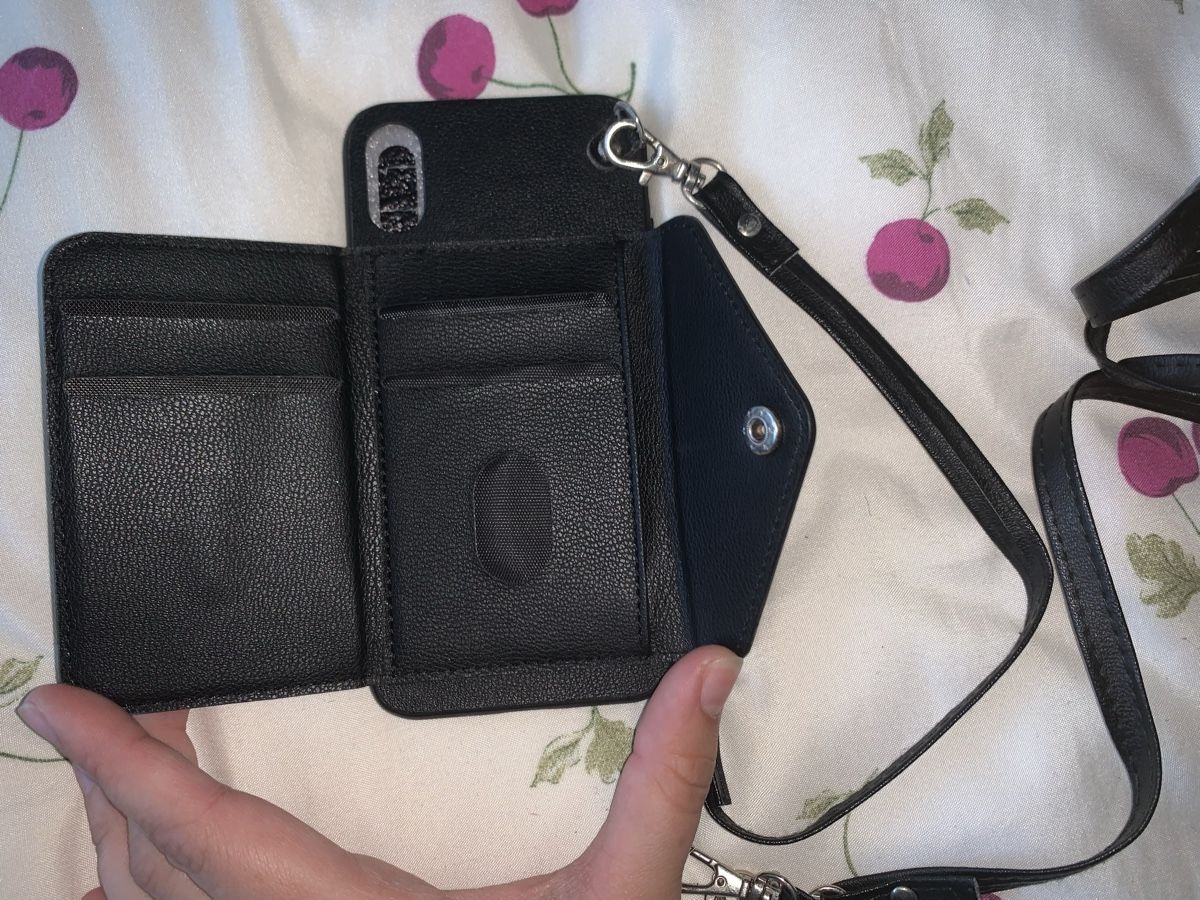 Apple Covers & Schutzfolien: Coques iPhone XS – Gebraucht aus Montreux von Iza_81199 6