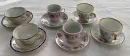 Vintage Sammeltassen mit Blumenmuster - Porzellan