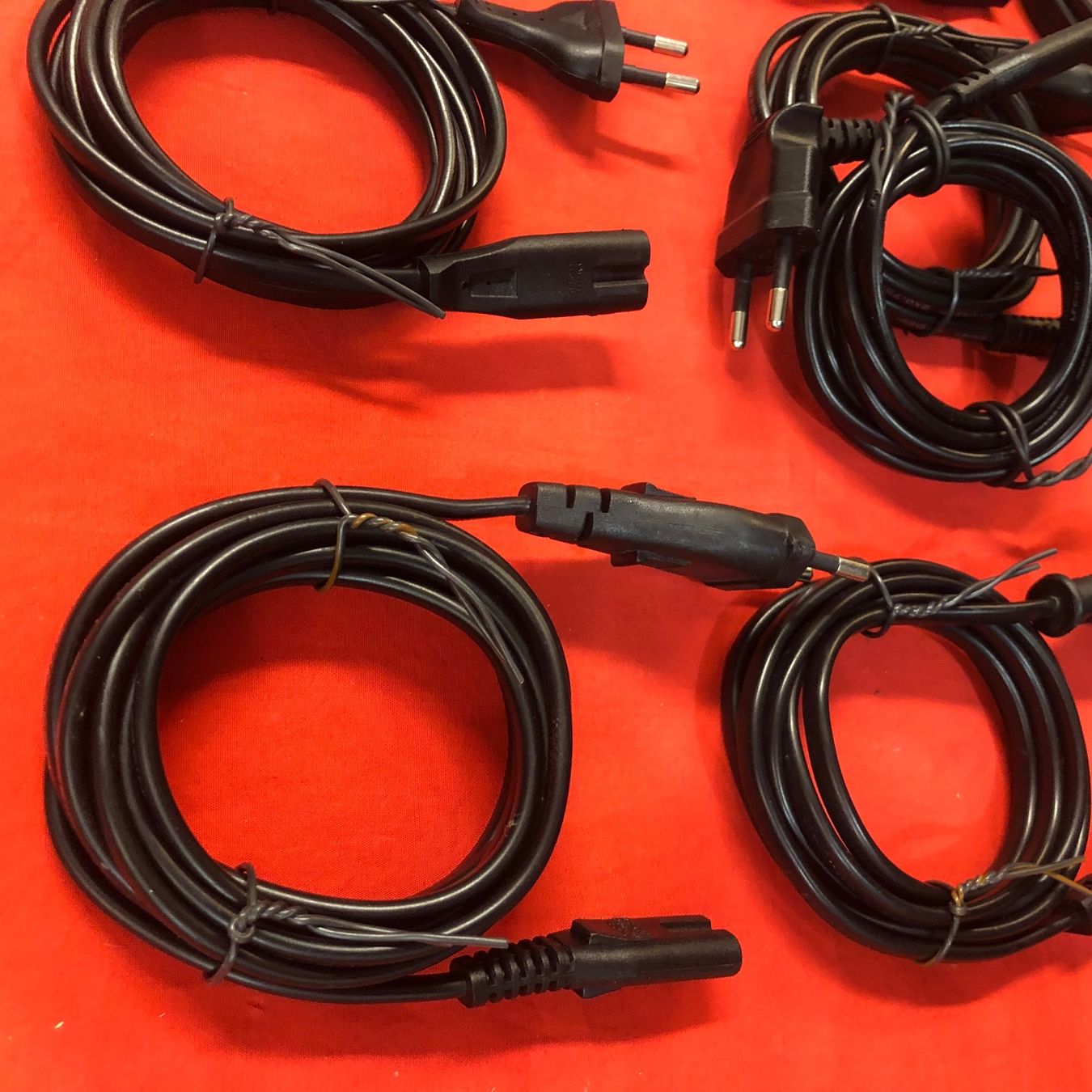 Kabel: 10 Stk. Euro-Netzkabel Anschlusskabel – Gebraucht aus Neerach von Arbimus 5