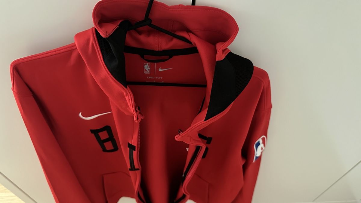 Nike Jacken: Nike Chicago Bulls Sweatjacke – Neu (gemäss Beschreibung) aus Rümlang von Dripsale 2