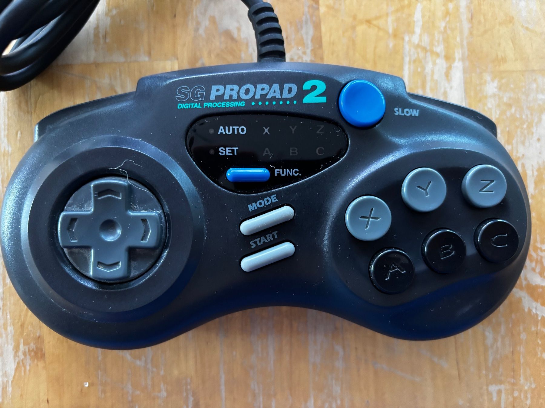 Controller: SG Pro Pad 2 (Mega Drive) – Usato da Frenkendorf venduto da gelbeZinnie 2