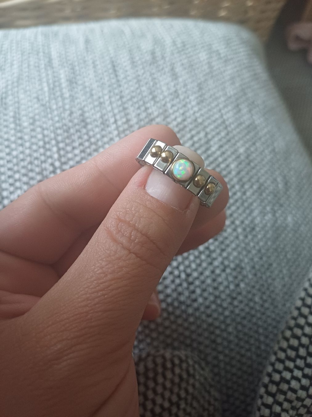 Anelli: Nomination Ring, Edelstahl mit Opal und Echtgold-Akzente – Usato da Ostermundigen venduto da Loulilou86