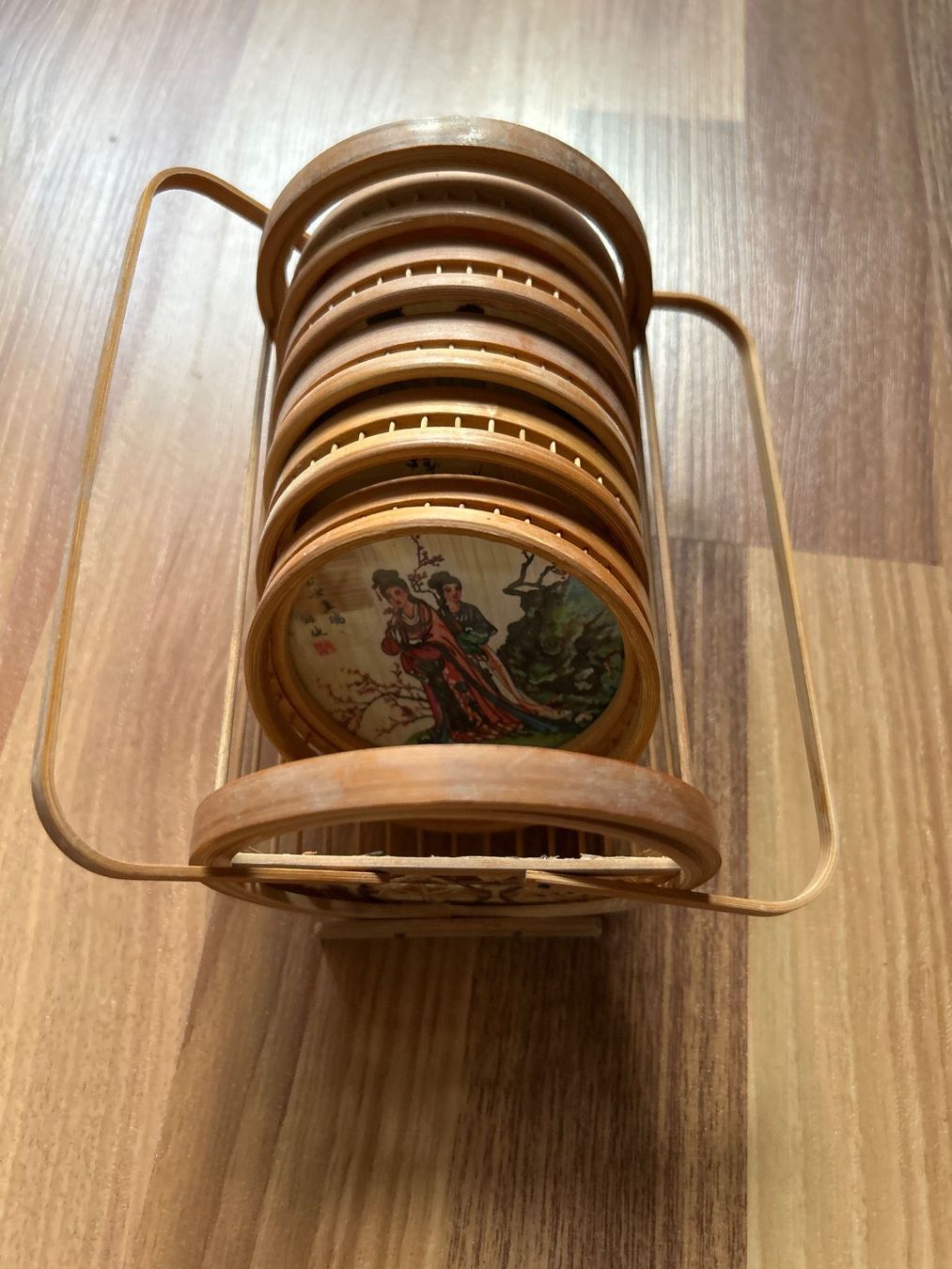 Sottobicchieri: Retro Bambus Glasuntersetzer Set mit Halter, 70er Style – Usato da Villnachern venduto da RicardoMary