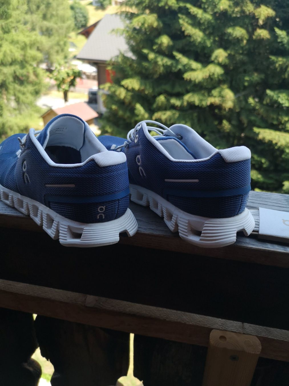 On Scarpe da donna: Chaussures On Running Cloud bleu taille 38, 5 bon état – Usato da Leysin venduto da Jollybubble 3