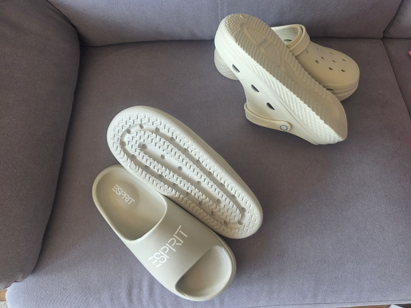 Scarpe da donna: 2Paar Schuhe Bench/Esprit 41 – Nuovo (secondo la descrizione) da Wichtrach venduto da Mtabea 1