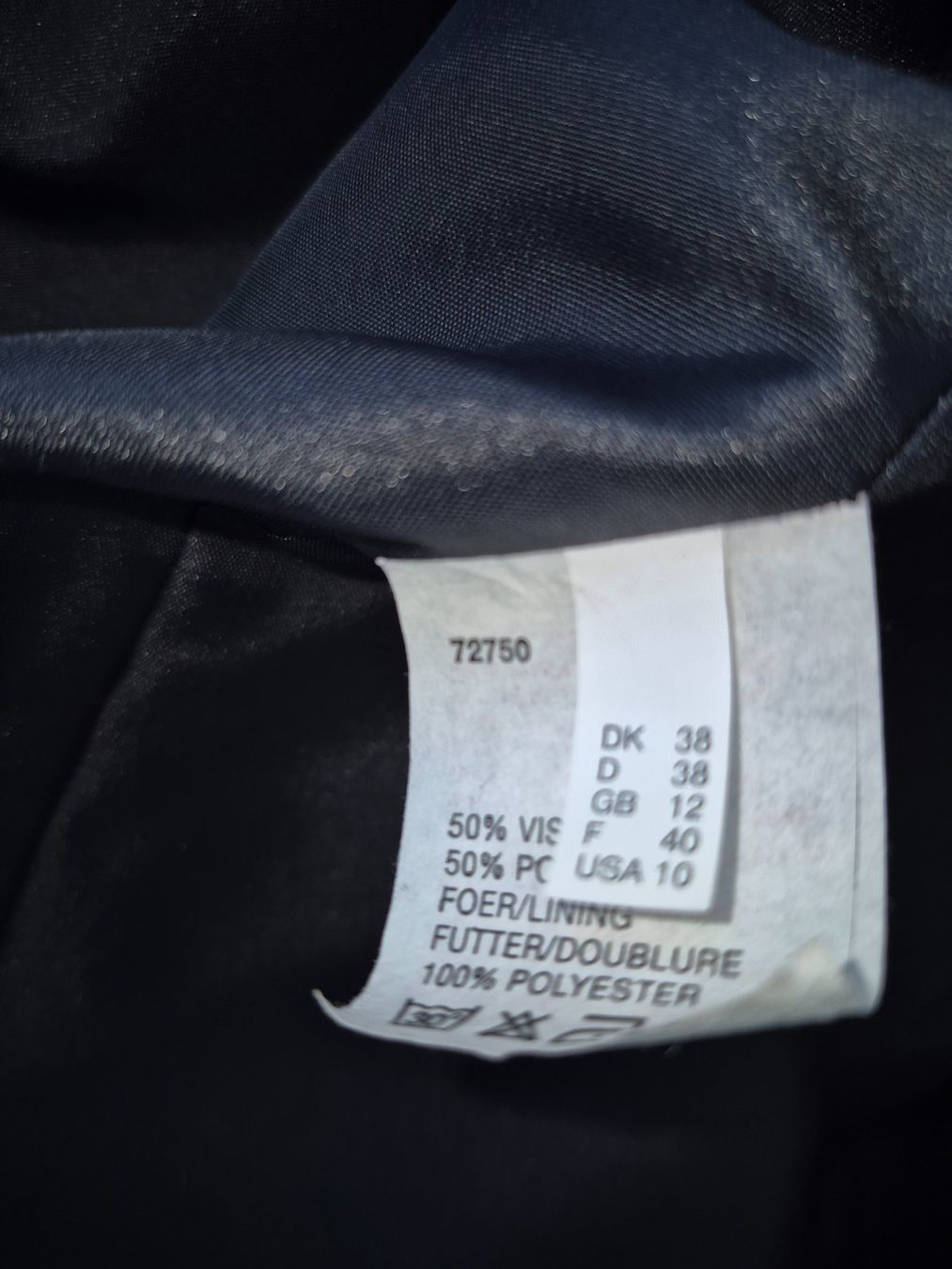 Gilet & Giacche senza maniche: Weste , Damen,  Schwarz Grösse 38 – Usato da Schaffhausen venduto da Catboot01 3