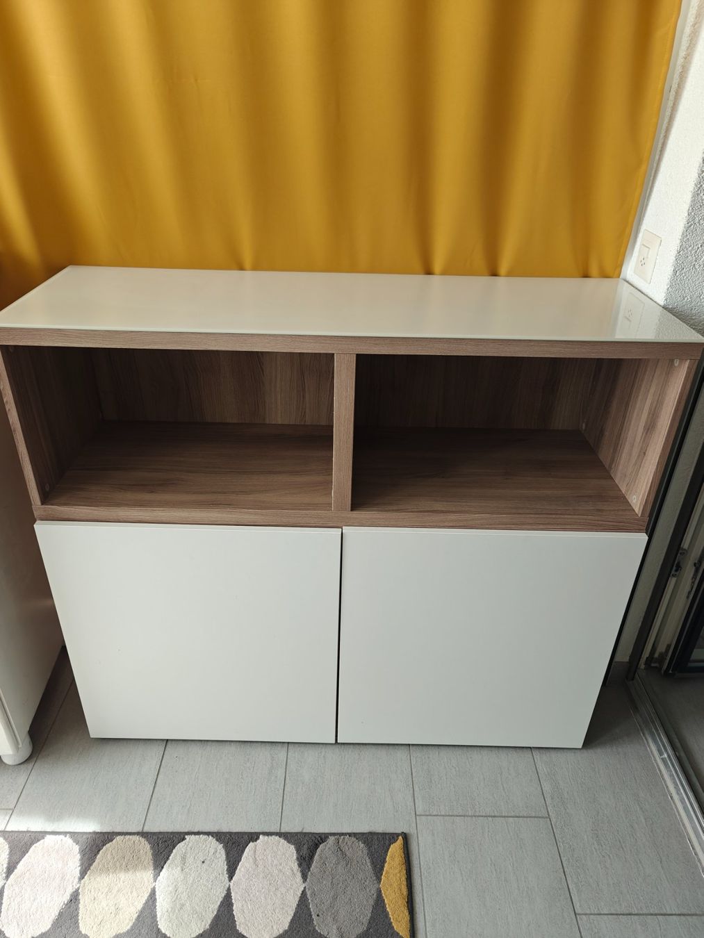 Ikea Kommoden: Kommode mit Glasplatte – Gebraucht aus Volketswil von mar_dbm9