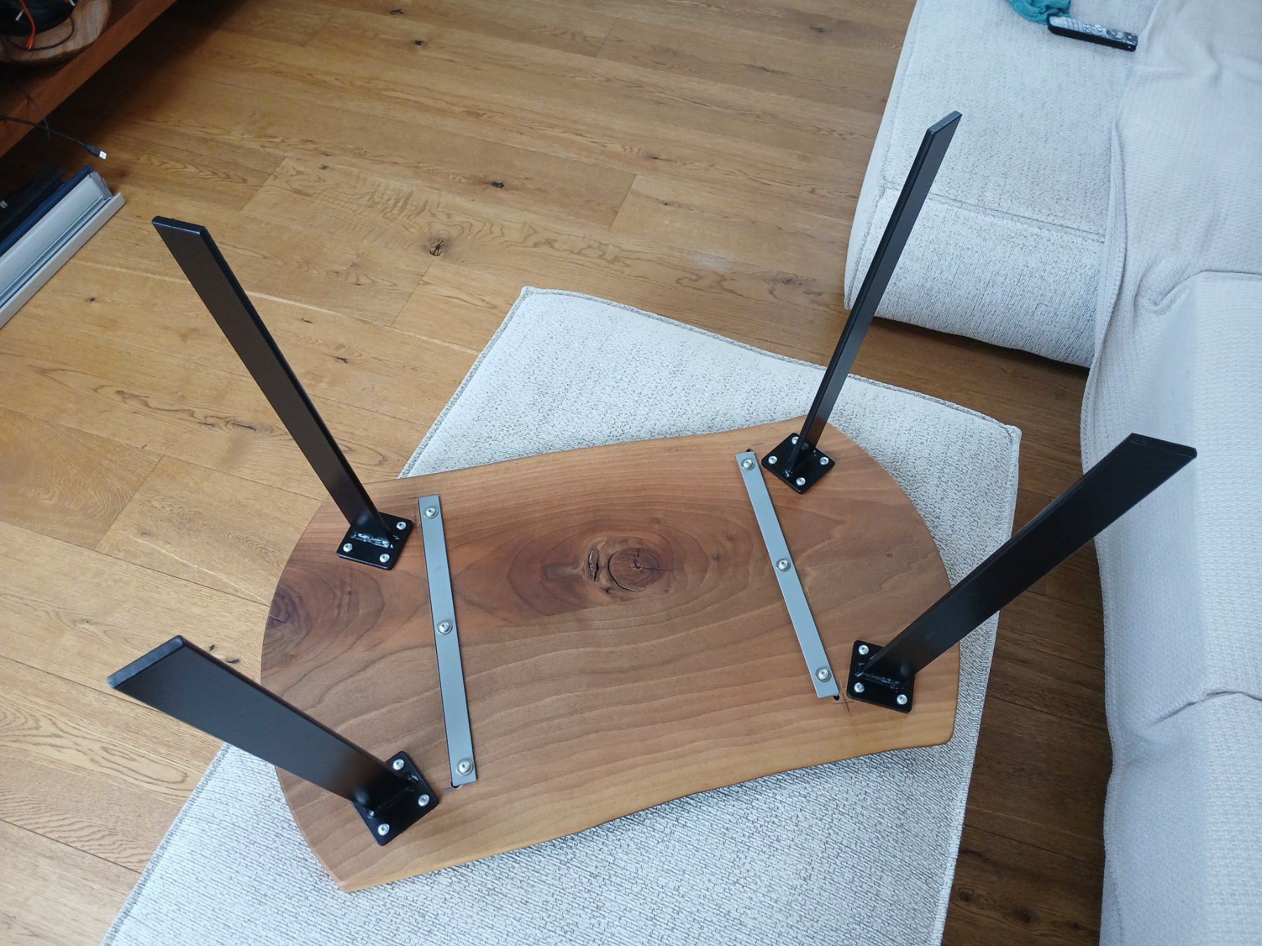 Tables: Couch-Tisch – D'occasion à Unterengstringen par Nincraft 4