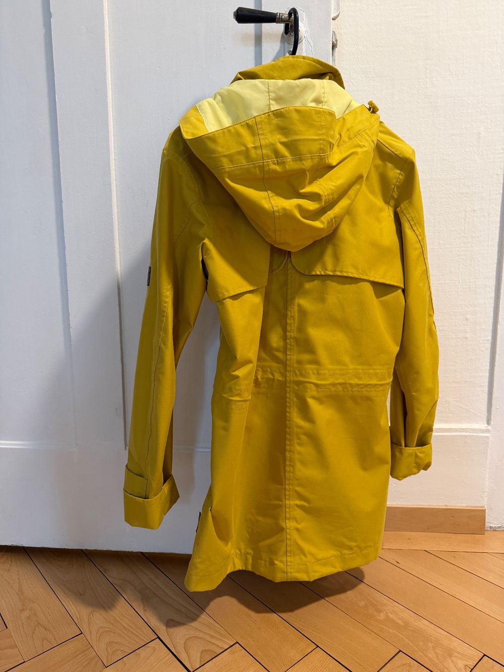 Jack Wolfskin Giacche: Regenmantel Jack Wolfskin – Usato da St. Gallen venduto da Fanie_28 1