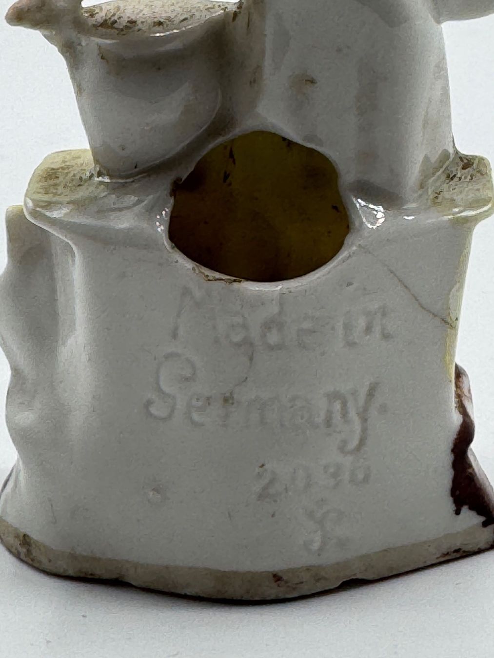 Statuette: Porzellan Mädchen – Usato da Sachseln venduto da BONATI01 3