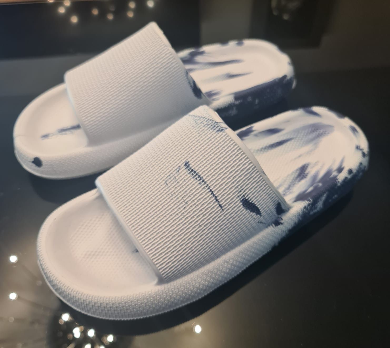 Herrenschuhe: Neu-Badeschuhe-Slides – Neu und originalverpackt aus Zürich von ok1 1
