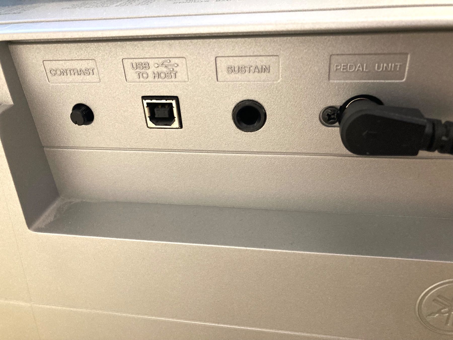 Yamaha Strumenti musicali: Yamaha DGX-640, Digitalpiano / E-Piano – Usato da Einsiedeln venduto da sabe02 6