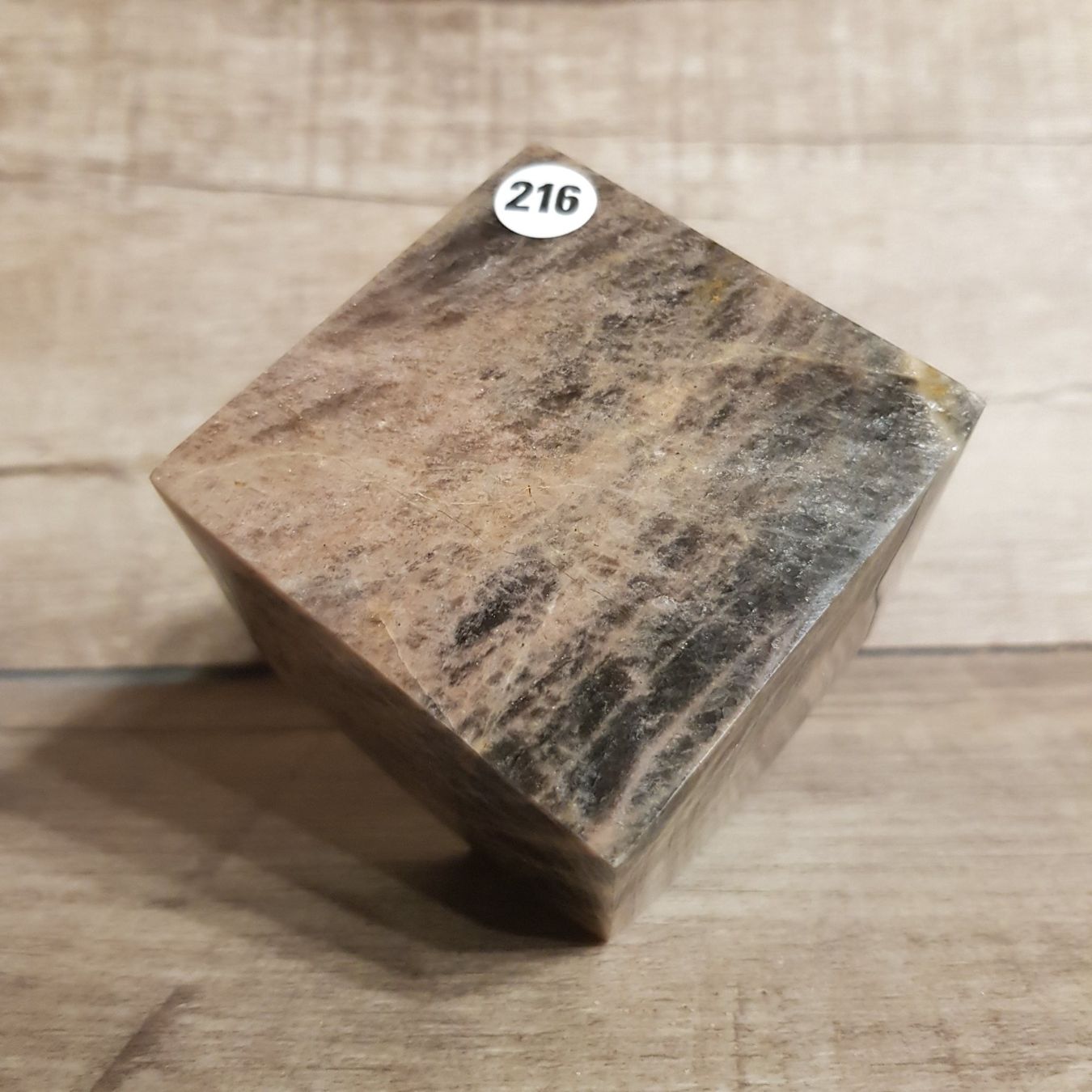 Minerali & Pietre curative: Mondstein Cube Würfel  Nr 216 – Nuovo (secondo la descrizione) da Schwanden-Brienz venduto da Testudo06