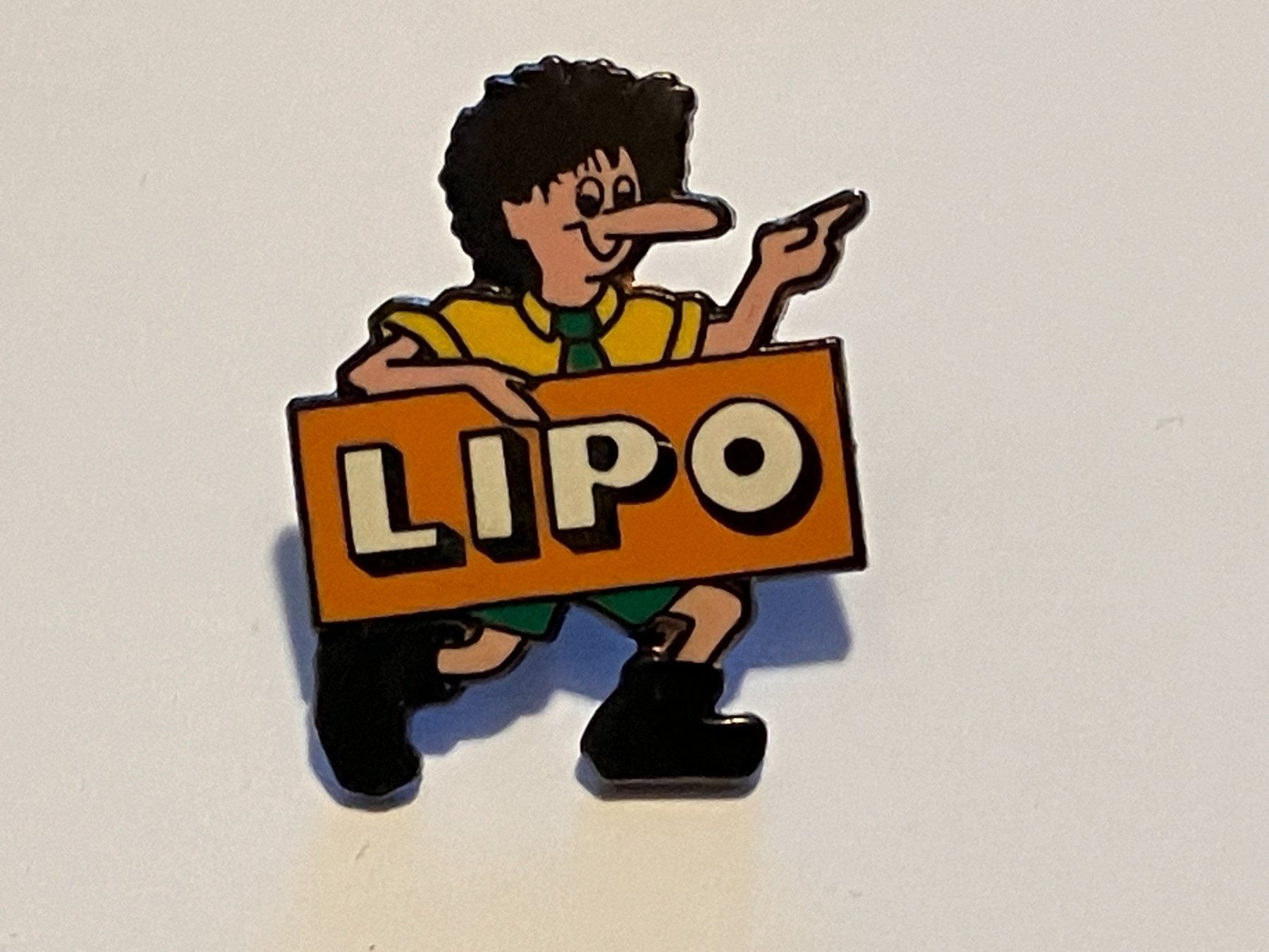 Placchette & Badge: 1 Pin Lipo – Usato da Basel venduto da djwwpp