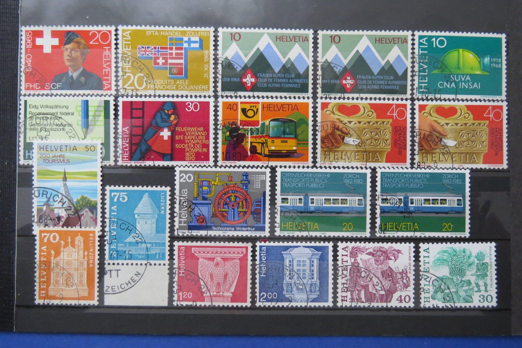 Tous les timbres: Lot Werbemarken mit Eckstempel ZÜRICH – D'occasion à Brunnen par Kumari
