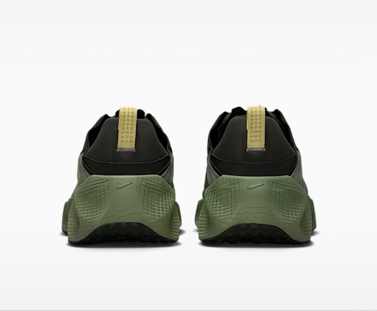 Nike Scarpe da uomo: Nike Ava Rover Gr.42 – Nuovo e nell'imballaggio originale da Emmenbrücke venduto da ThomiE01 5