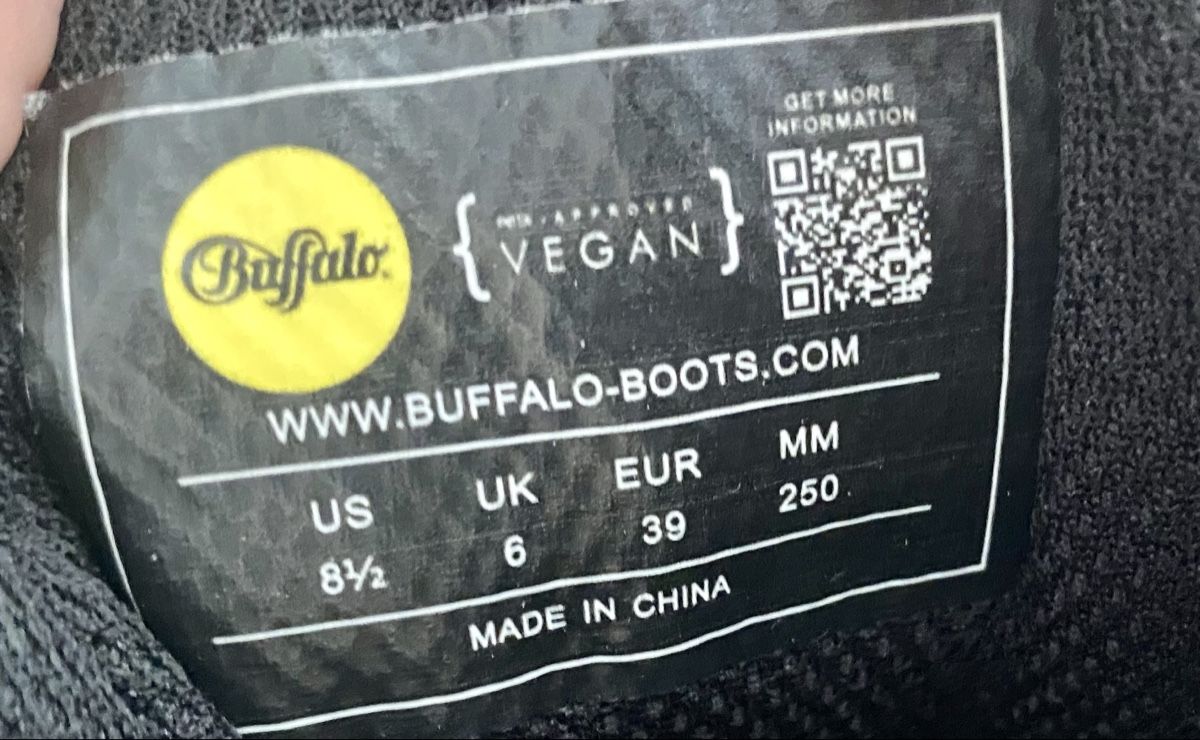 Buffalo Scarpe da donna: Baskets Buffalo plateforme noires taille 39 – Usato da Lausanne venduto da Vracorama 4