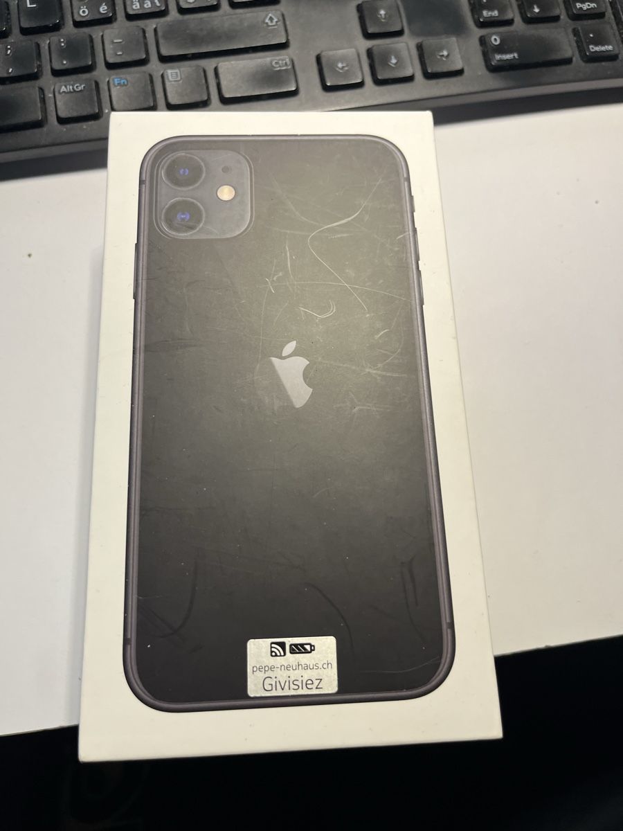 Tutti gli attrezzi: Scatola iPhone – Usato da Chiasso venduto da fairy81