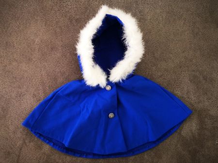 Handmade Cape blau für Puppen