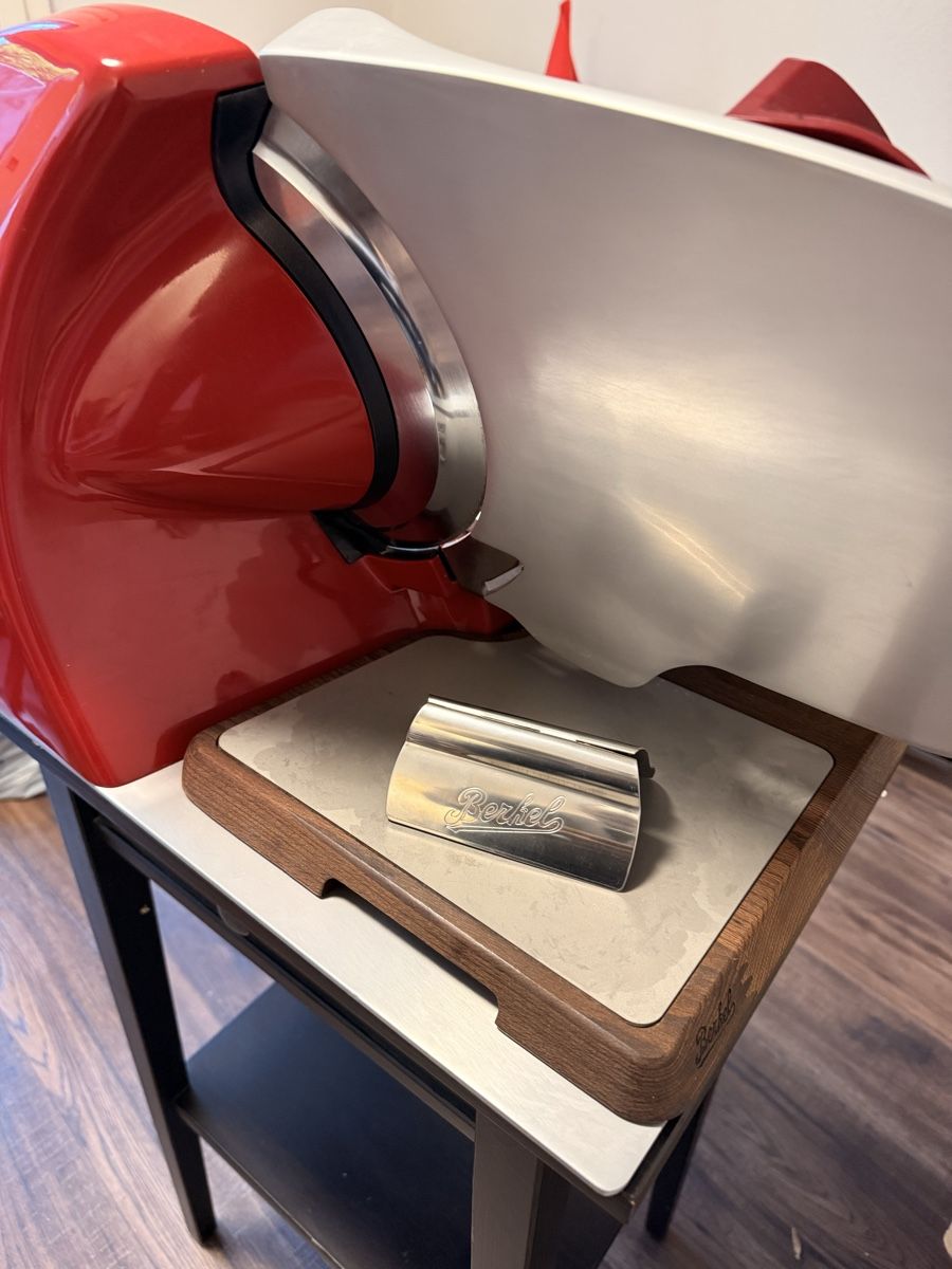 Berkel Elettrodomestici da cucina: Berkel Homeline Aufschnittmaschine – Usato da Hausen am Albis venduto da Charlie-Harper 2