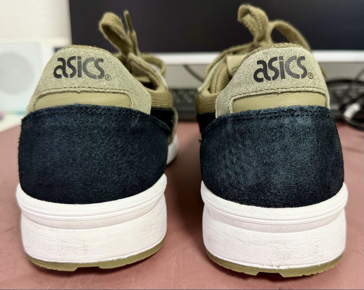 Asics Scarpe da uomo: Asics Laufschuhe, Gr. 45 – Usato da Urdorf venduto da Bailey72 4