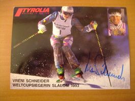VRENI SCHNEIDER (CH) SKISTAR  HANDSIGNIERT AK !