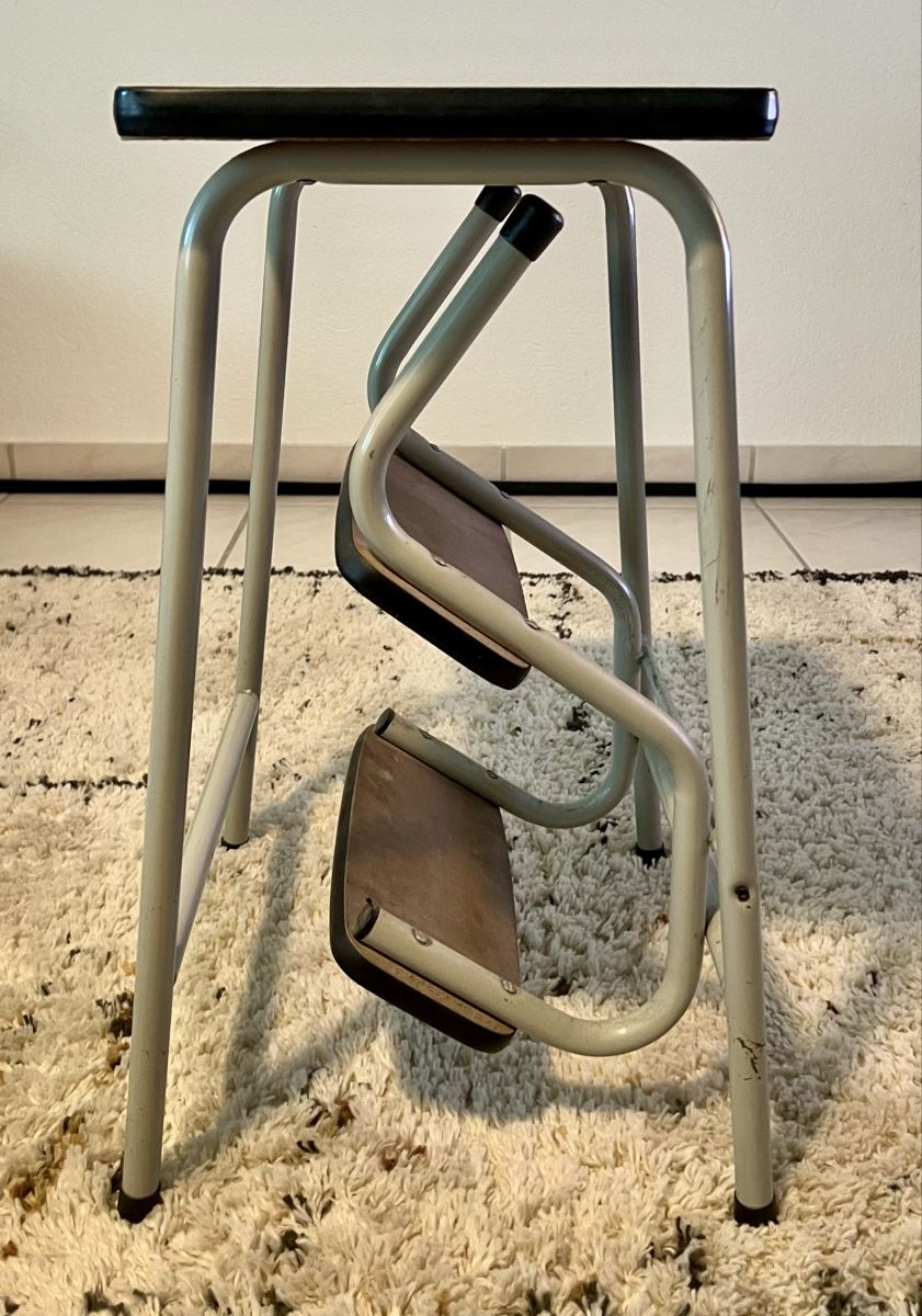 Sgabelli: Mid Century Kelko 3 Tritt Hocker Tritthocker-Trittleiter – Usato da Hunzenschwil venduto da Madachica 5