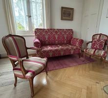 Élégant ensemble dépoque - Sofa et deux fauteuils retapissés