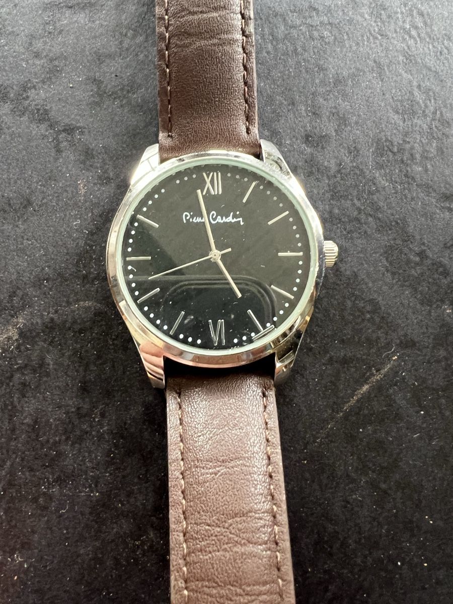Pierre Cardin Orologi: Pierre Cardin Uhr – Usato da Laufen venduto da groove60 1