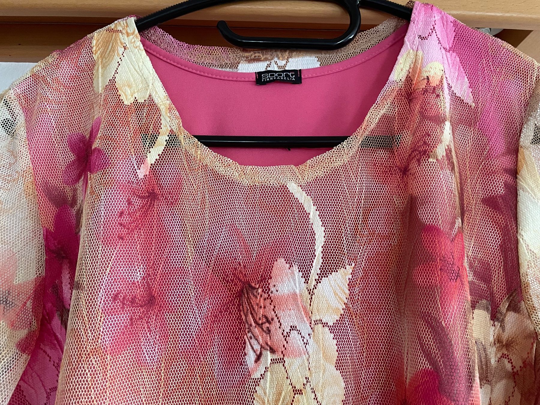 T-shirt: Tolles Marken-Shirt in 40 – Usato da Ebikon venduto da elischka 1