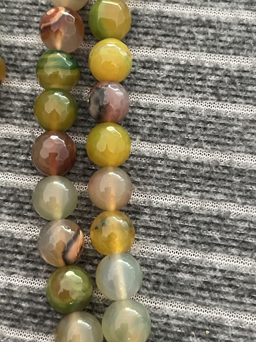 Catenine: Agate-Perlenkette, wunderschöne Farben, ideal als Frühlings- – Nuovo (secondo la descrizione) da Luzern venduto da M.Ai 1