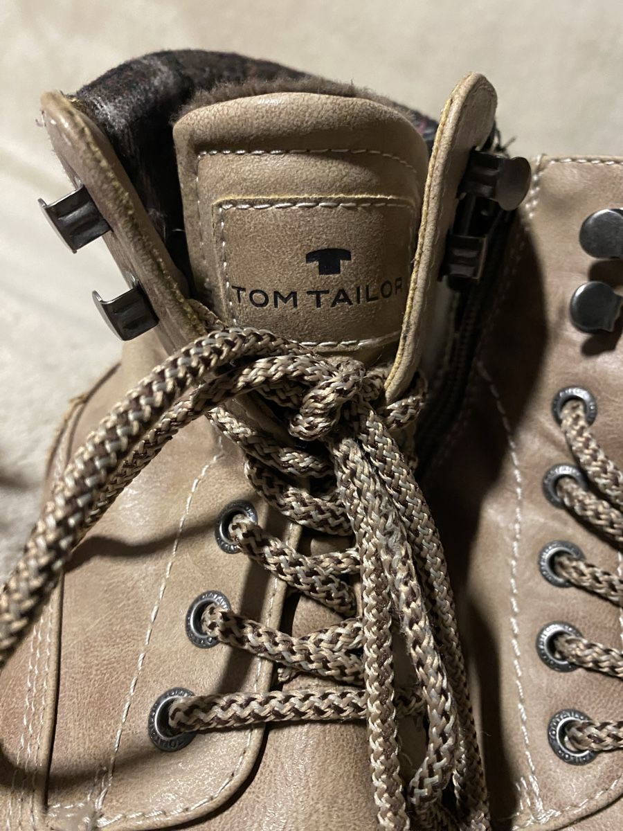 Tom Tailor Scarpe da donna: Tom Tailor Winter Boots, beige, Grösse 37, – Usato da Kriens venduto da sch_v6nl 1