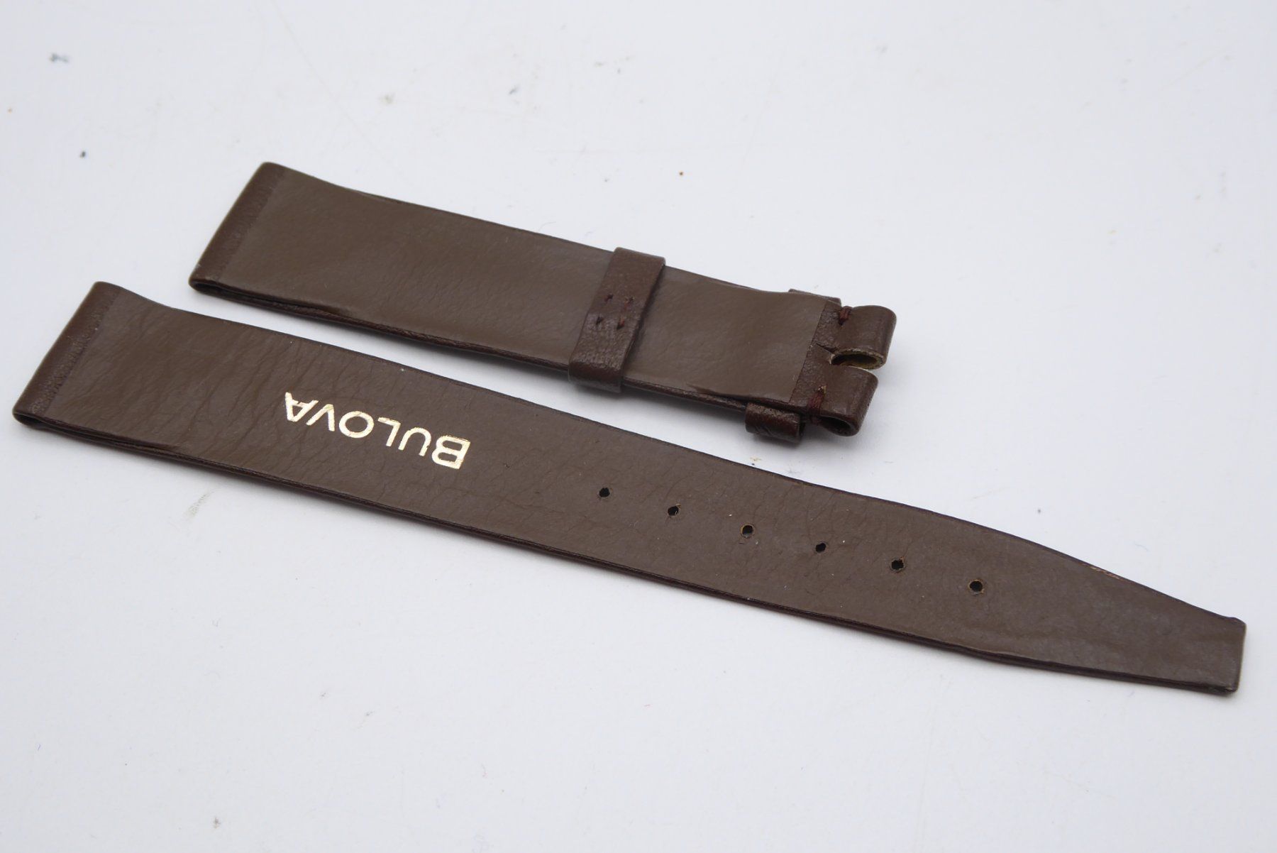 Bulova Montres: Bulova leather Strap 17mm – Neuf (Voir description) à Geneve par adr_xk6n 1