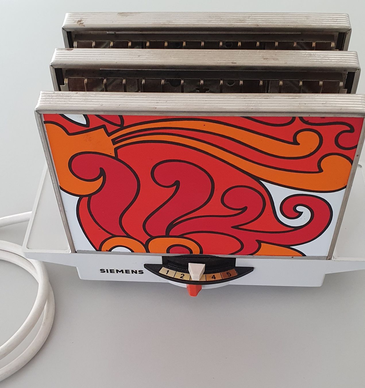 Siemens Küchengeräte: Siemens Toaster TT450016 - Retro 70er Design – Gebraucht aus Kreuzlingen von Rschweiz1 1