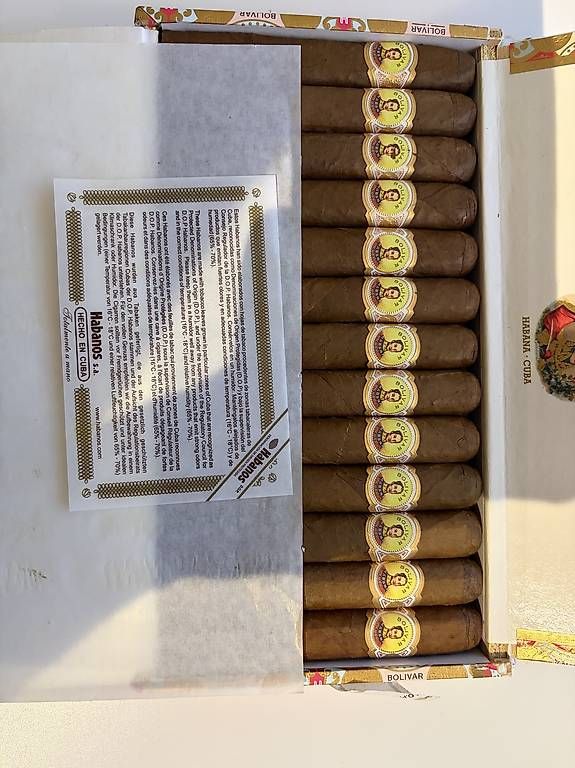 Sigari: Zigarre Bolivar Corona Junior Jg. Jun 23 – Usato da Kaltbrunn venduto da Fedi___8 1