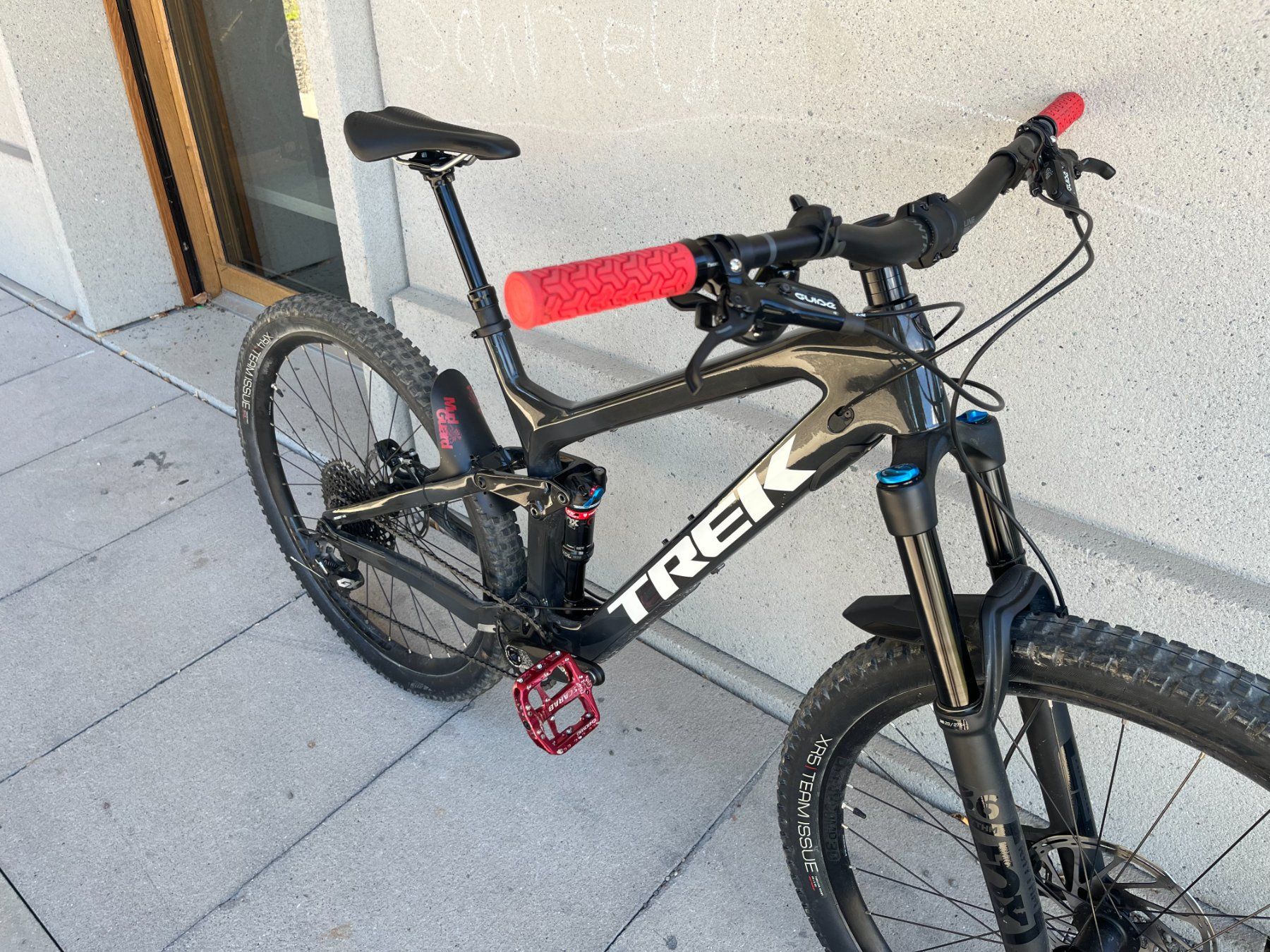 Trek Biciclette: Trek Slash 9.7 Disc Grösse L – Usato da Bülach venduto da B2RS 2